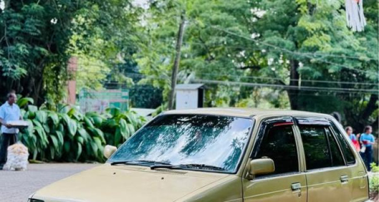 SUZUKI MARUTI 800 2005
