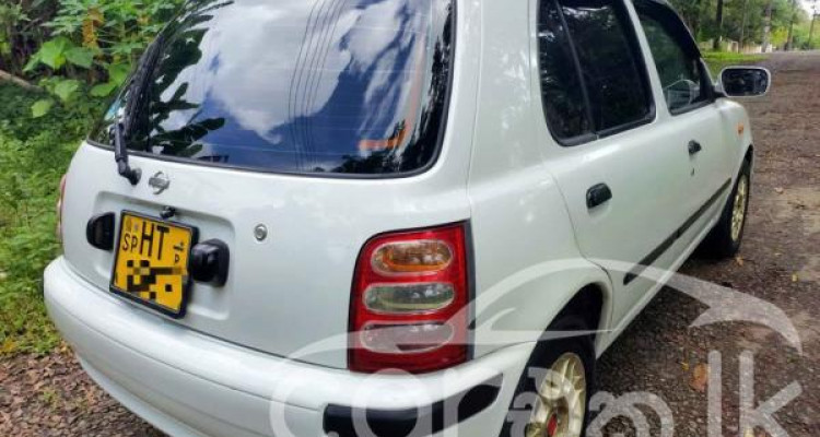 NISSAN MARCH K11 2000