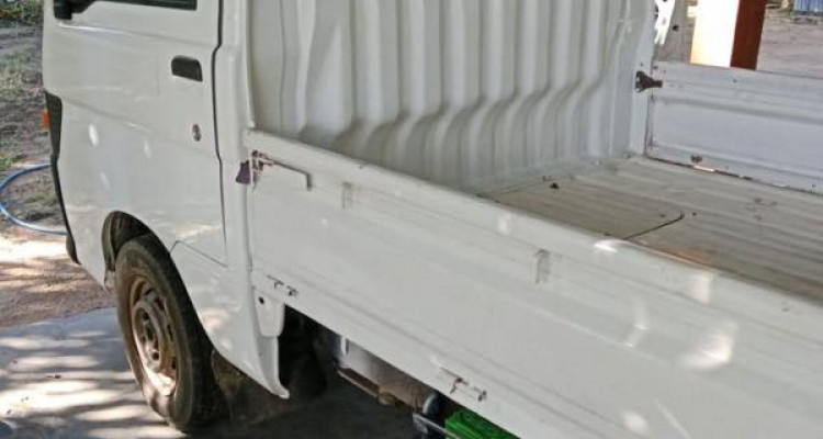 DAIHATSU HIJET 1998