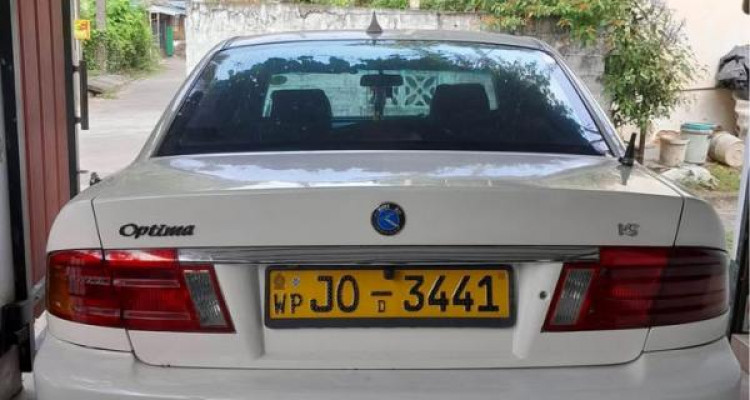 KIA OPTIMA 2001