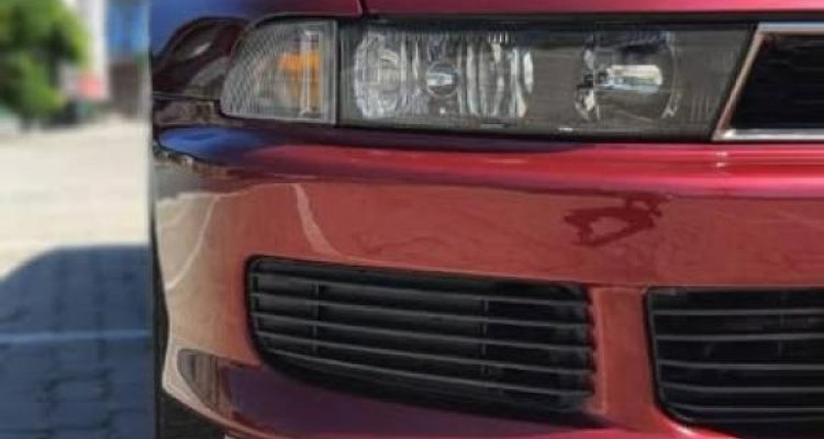 MITSUBISHI GALANT 2000