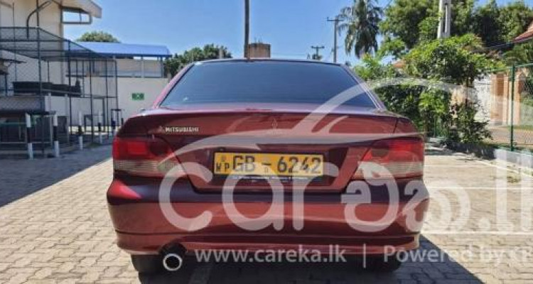 MITSUBISHI GALANT 2000