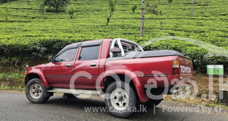 TOYOTA HILUX 107 1992
