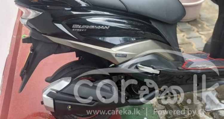 SUZUKI BURGMAN 2019