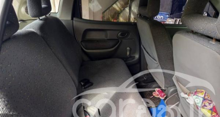 SUZUKI SWIFT 2001