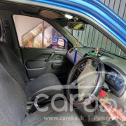 SUZUKI SWIFT 2001