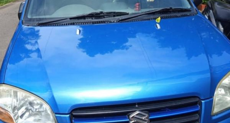 SUZUKI SWIFT 2001