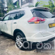 NISSAN X TRAIL T32 2016