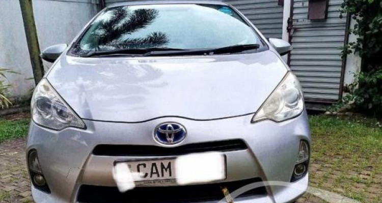 TOYOTA AQUA 2014