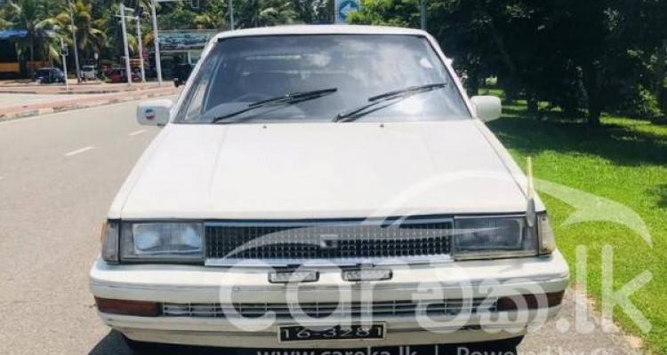 TOYOTA COROLLA AE81 1985