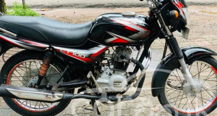 BAJAJ CT100 2018