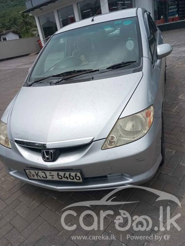 HONDA FIT ARIA 2005