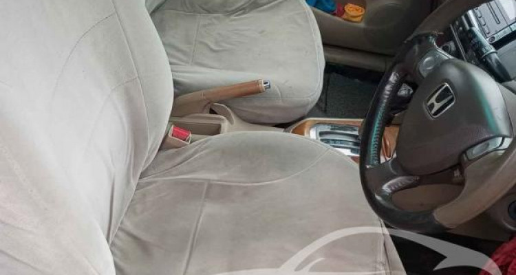 HONDA FIT ARIA 2005