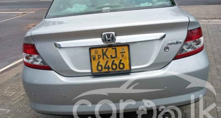 HONDA FIT ARIA 2005