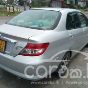 HONDA FIT ARIA 2005