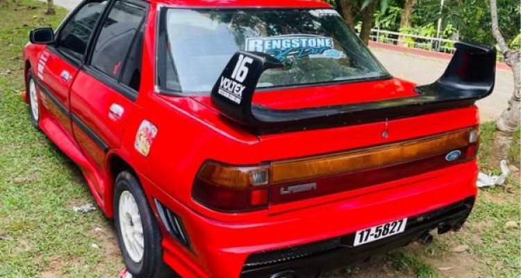 FORD LASER 1990