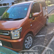SUZUKI WAGON R 2017