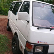 NISSAN VANETTE 1986