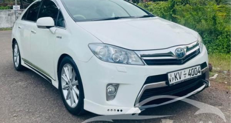 TOYOTA SAI 2010