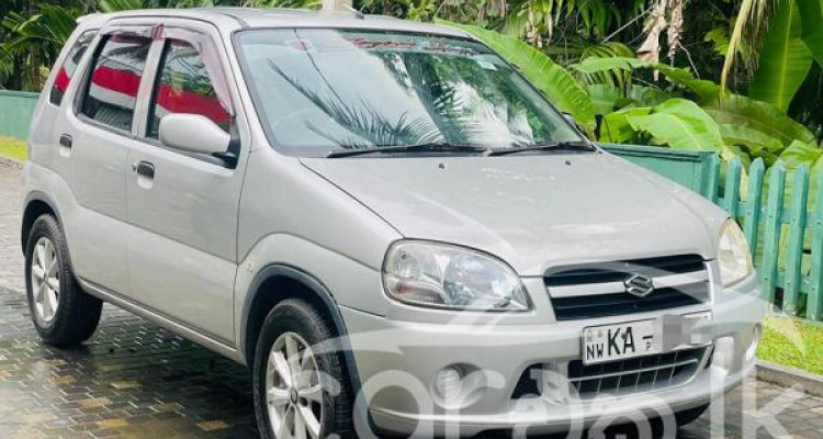SUZUKI SWIFT 2003