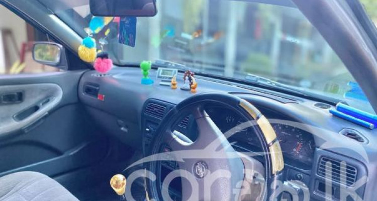 NISSAN SUNNY FB13 1992