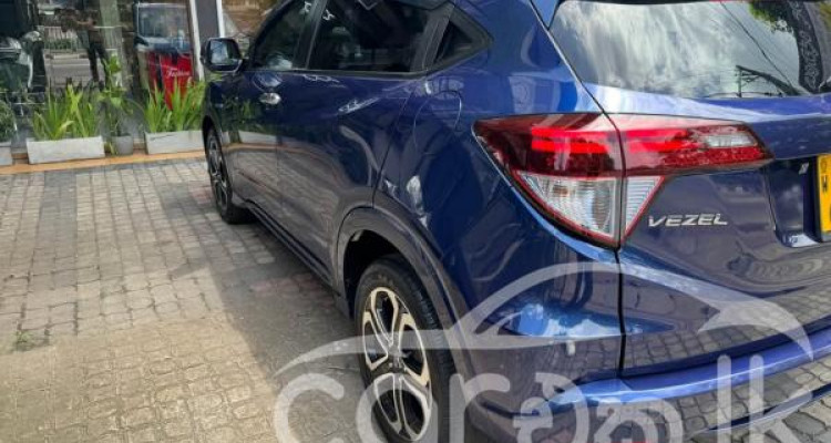 HONDA VEZEL 2014