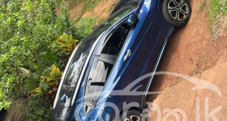 HONDA VEZEL 2014