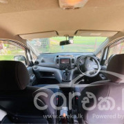 NISSAN NV200 2011