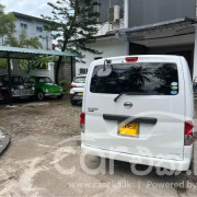 NISSAN NV200 2011