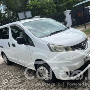 NISSAN NV200 2011