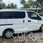 NISSAN NV200 2011
