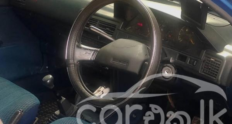 TOYOTA COROLLA II 1989