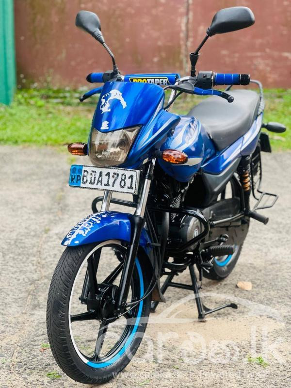 BAJAJ PLATINA 2016