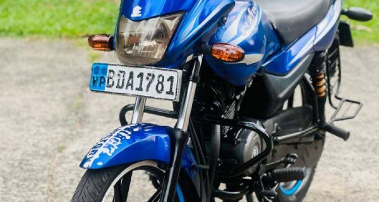 BAJAJ PLATINA 2016