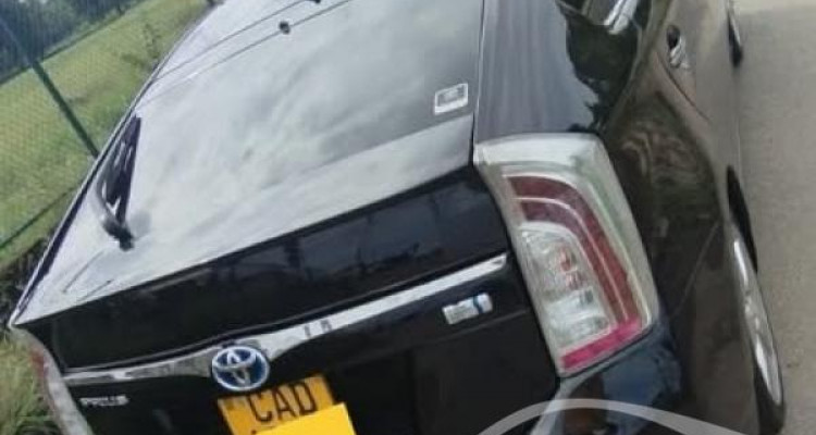 TOYOTA PRIUS S TOURING 2012
