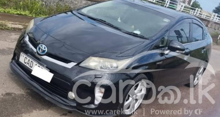 TOYOTA PRIUS S TOURING 2012