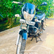 BAJAJ PLATINA 2005