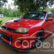 MAZDA FAMILIA 323 1995