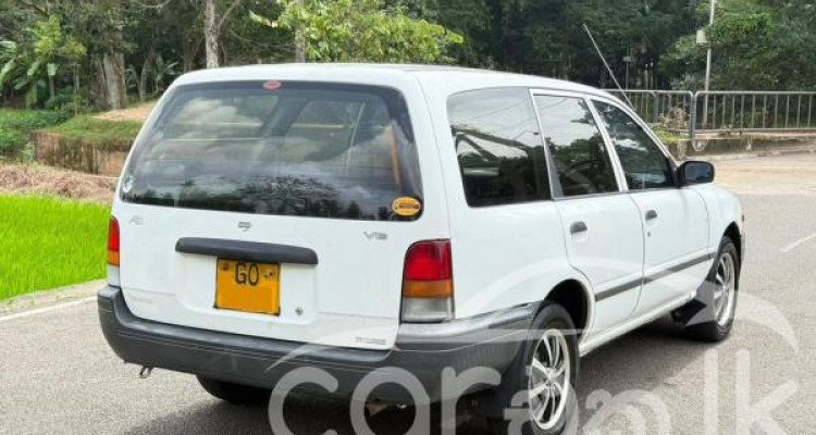 NISSAN AD WAGON Y10 1998