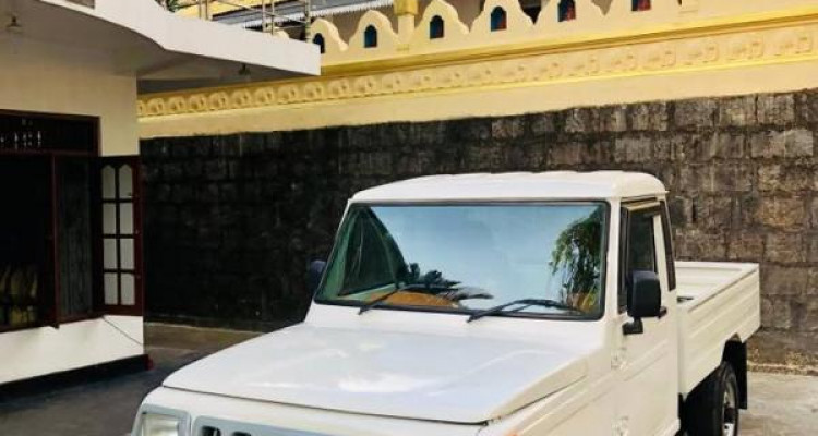MAHINDRA BOLERO 2013