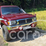 TOYOTA HILUX 1993