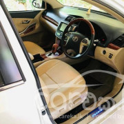 TOYOTA PREMIO 2014