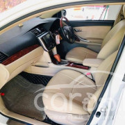 TOYOTA PREMIO 2014