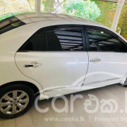 TOYOTA PREMIO 2014
