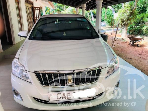 TOYOTA PREMIO 2014