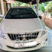 TOYOTA PREMIO 2014