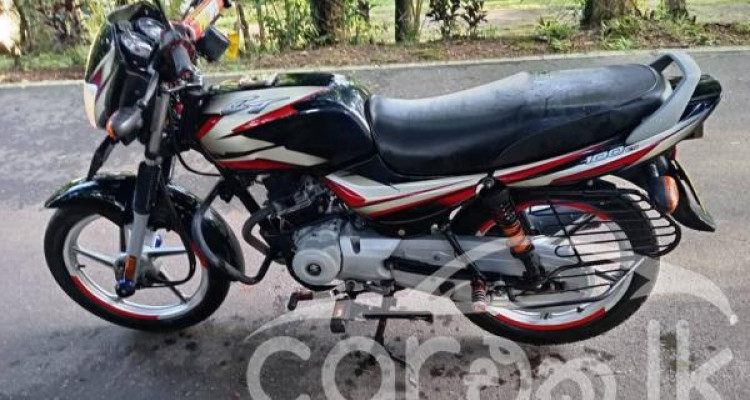 BAJAJ CT100 2023