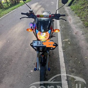 BAJAJ CT100 2023
