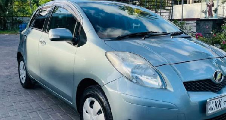TOYOTA VITZ 2007