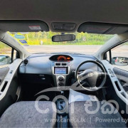 TOYOTA VITZ 2007